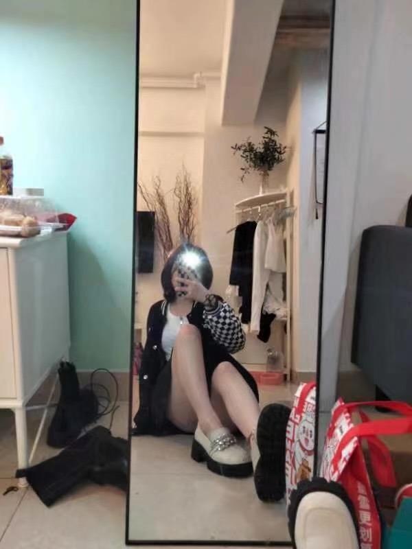 efe4760e64e8604e9f5ce585ff5e7654.jpg